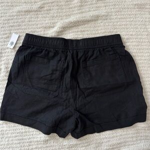 Women's old navy linen shorts - NWT (medium)